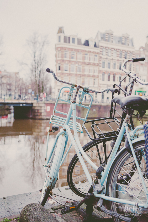 Bikes in Amsterdam during winter by Hello Twiggs (3)